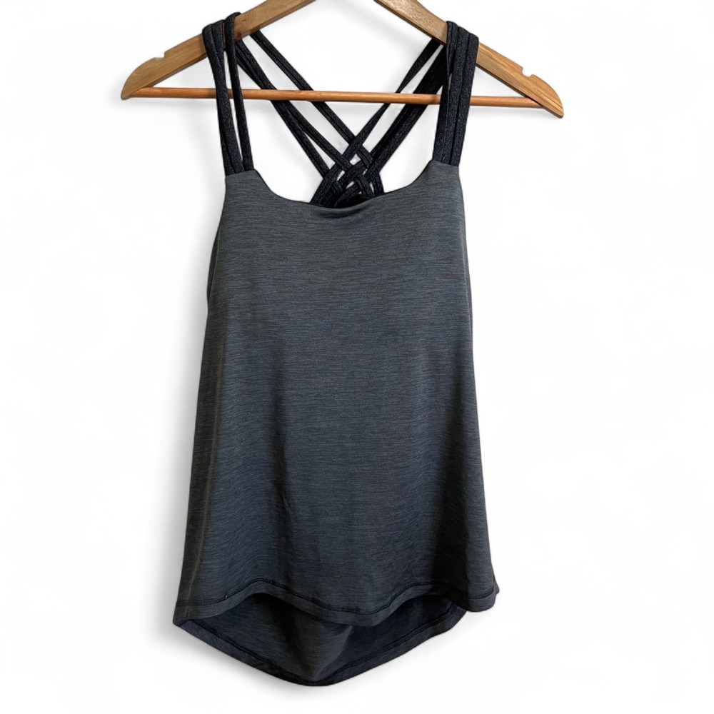 prAna Strappy Back Active Tank Top Gray Small‎ Built-In Shelf Bra Yoga Fitness